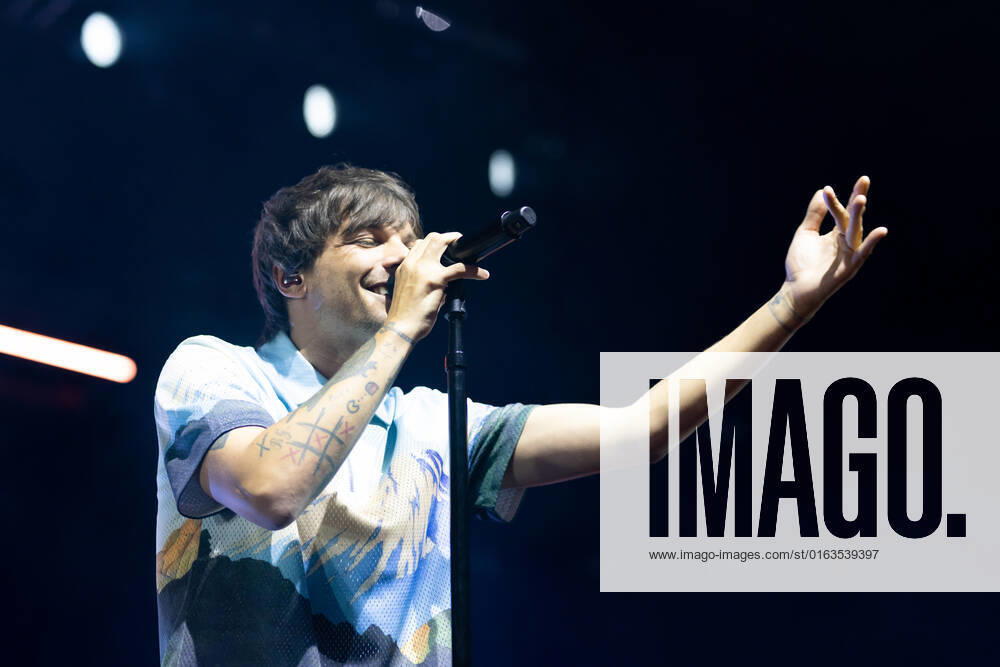 Louis Tomlinson performs at a sold out Margaret Court Arena on July 25, 2022 in Melbourne, Australia. - ZUMAp121 1013399041st