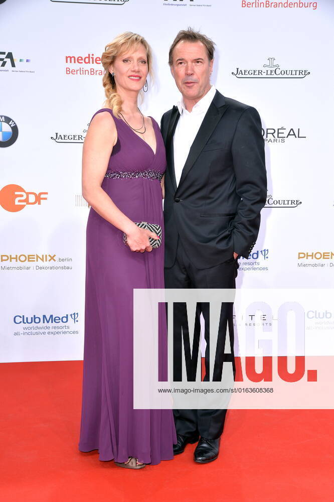 Award Ceremony of Germans Film Awards Anna Schudt and Sebastian Cook at the Arrival to the award Ceremony of Germans Film Awards Lola at Palais on Radio tower in Berlin Berlin