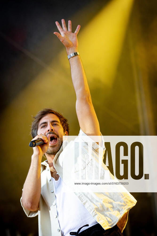 The singer songwriter Max Giesinger performs on Tuesday 26 07 22 in the castle Eyrichshof in Ebern district Haßberge in front of about 3000 visitors