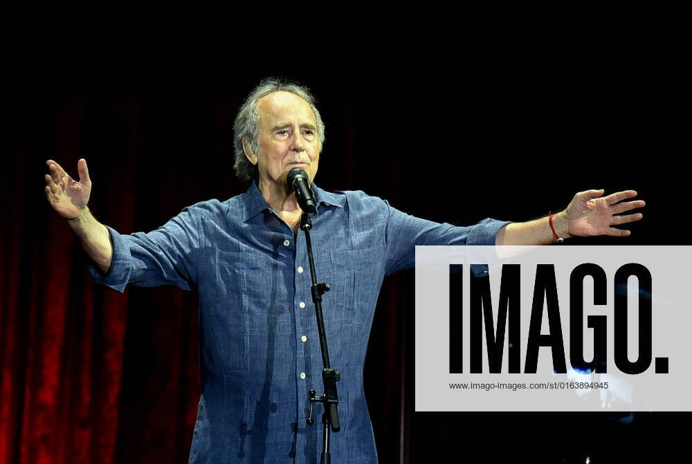 The Spanish singer-songwriter and poet Joan Manuel Serrat (78), performs at Jardines de Terramar in Sitges, before 2100 people with a Sold Out at the box office in one of the concerts that is part of his tour of farewell, The vice of singing, 1965-2022 Sitges Spain - ZUMAs197 20220729_zaa_s197_193