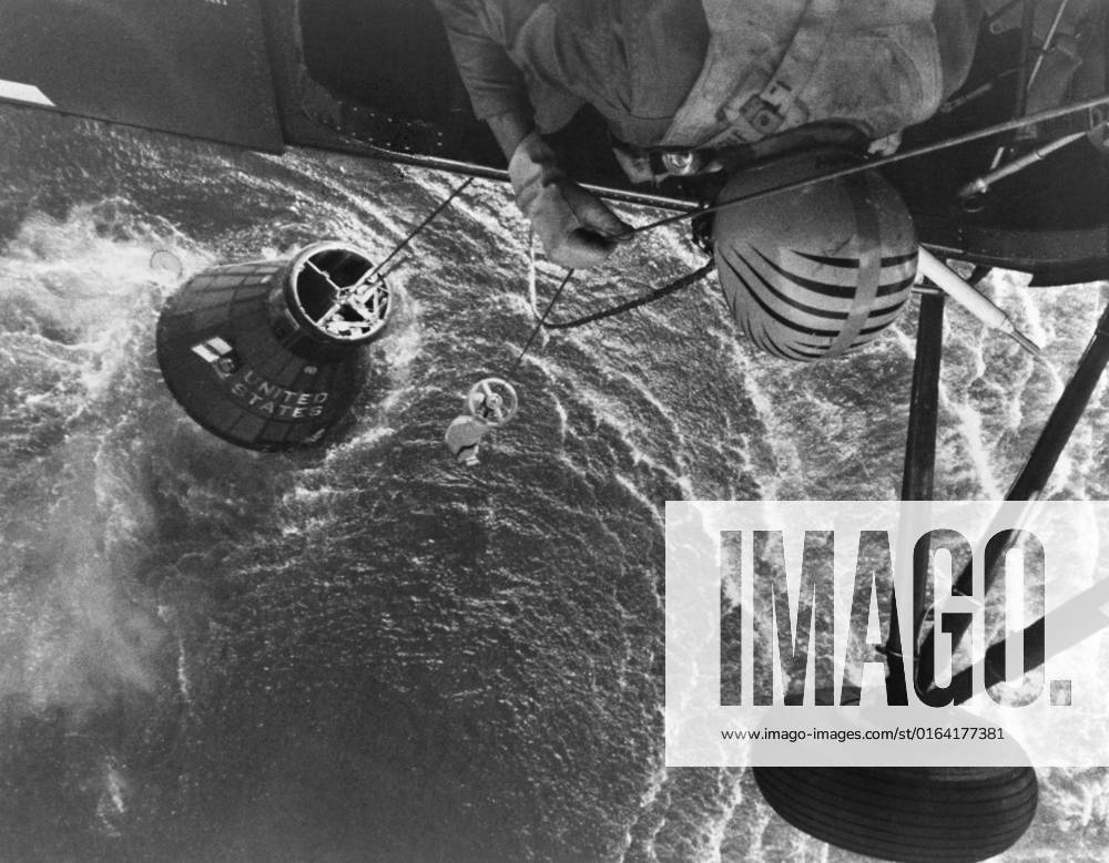 S61-02824 (21 July 1961) --- A U.S. Marine Corps helicopter attempts an unsuccessful recovery of the Mercury-Redstone 4 Liberty Bell 7 spacecraft. The spacecraft hatch opened prematurely, and astronaut Virgil I. Grissom, pilot, escaped into the water. The helicopter hooked onto the spacecraft but could not retrieve it. Grissom was recovered by another helicopter and flown to the recovery ship, USS Randolph. The Mercury spacecraft sank to the bottom of the ocean.