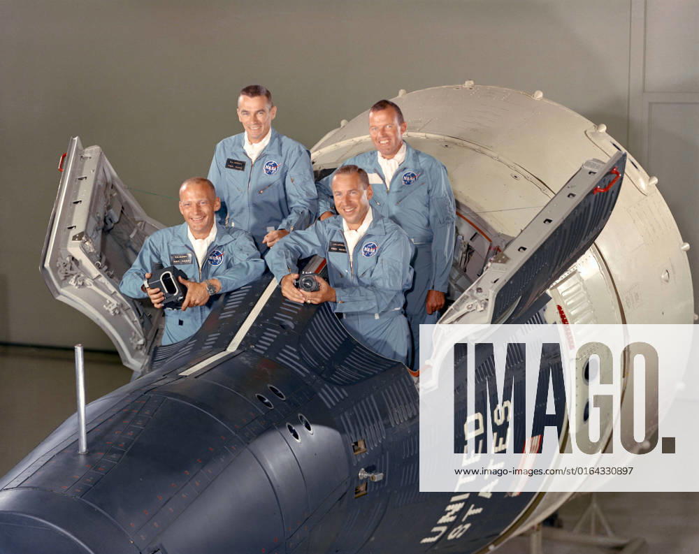 S66-46955 (September 1966) --- The Gemini-12 prime crew (in front) is astronauts James A. Lovell Jr. (right), command pilot, and Edwin E. Aldrin Jr. (left), pilot. In the rear is the Gemini-12 backup crew, astronauts L. Gordon Cooper Jr., (right), command pilot, and Eugene A. Cernan, pilot.