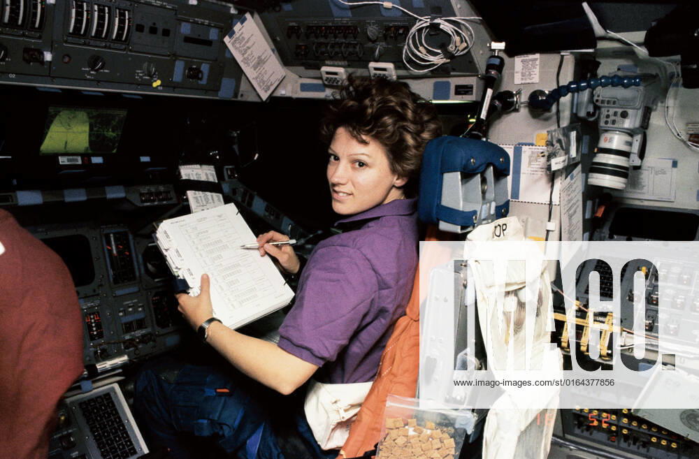 STS063-312-020 (3-11 Feb. 1995) --- Astronaut Eileen M. Collins, pilot, at the pilot s station during hotfiring procedure to clear leaking thruster prior to rendezvous with Russia s Mir Space Station. Others onboard the Space Shuttle Discovery were astronauts James D. Wetherbee, mission commander; Bernard A. Harris, Jr., payload commander; mission specialists C. Michael Foale and Janice E. Voss, and cosmonaut Vladimir G. Titov. This is one of 16 still photographs released by the NASA Johnson Space Center (JSC) Public Affairs Office (PAO) on February 14, 1995.