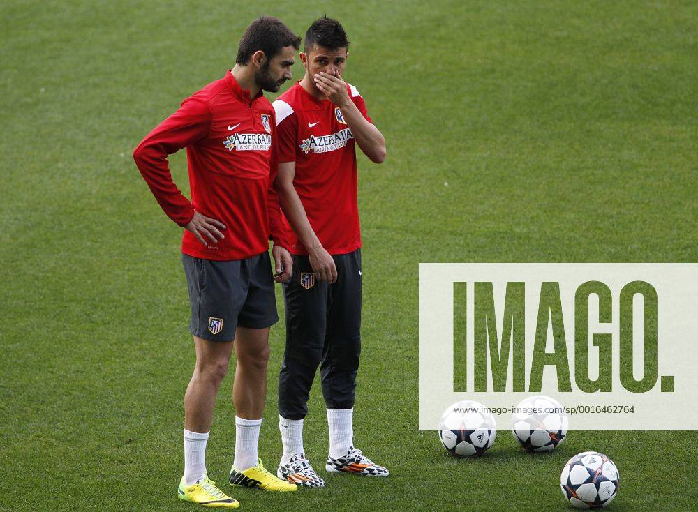 Atletico Madrid training session in Vicente Calderon stadium. In this picture, David Villa and Adrian Lopez Alvarez. CHEMAxREYx