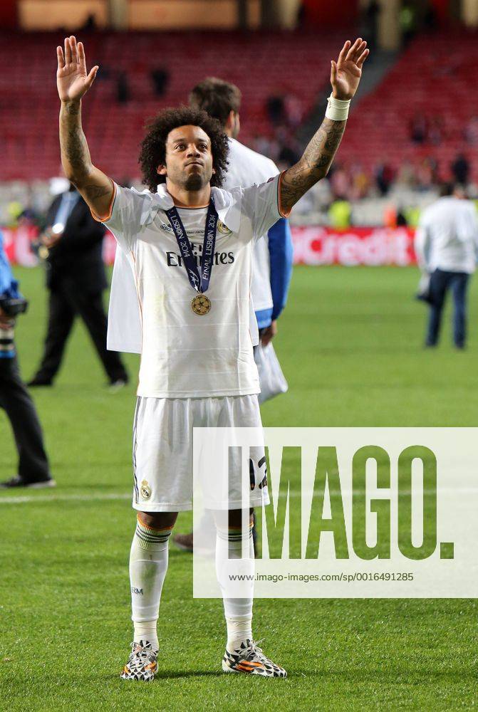 Lissabon Fußball Champions League Finale Real Madrid CF vs. Club Atletico de Madrid, Marcelo (Real) freut sich über den Sieg