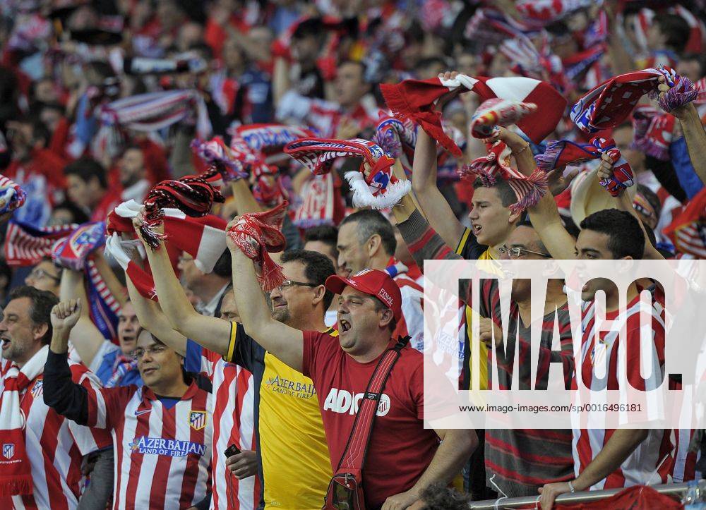 Fussball Champions League Finale 2013 2014 im Estadio da Luz in Lissabon, Atletico Madrid Fans, Atletico Madrid Fans