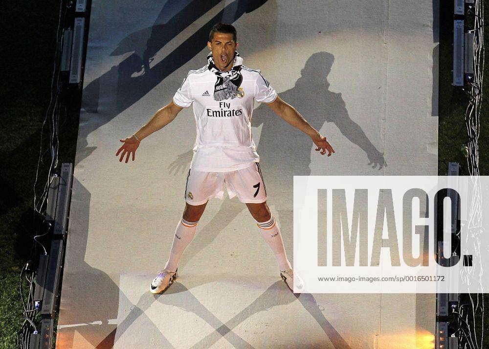 Real Madrid s Cristiano Ronaldo celebrates with supporters after winning the UEFA Champions League 2014, at Santiago Bernabeu stadium.