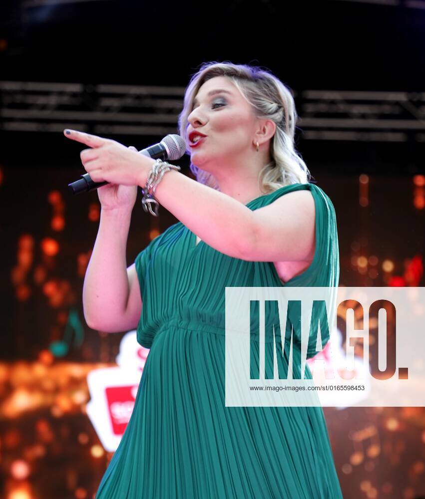 Laura Wilde at the Schlager Radio Schlager Hammer Tour 2022 in Oranienburg