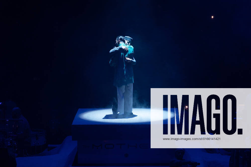 Karpe Oslo, Norway. 18th, August 2022. The Norwegian rap duo Karpe performs a live concert at Oslo Spektrum in Oslo. The duo consists of the two rappers Magdi Omar Ytreeide Abdelmaguid and Chirag Rashmikant Patel. Photo credit: Gonzales Photo - Per-Otto Oppi). Oslo Norway
