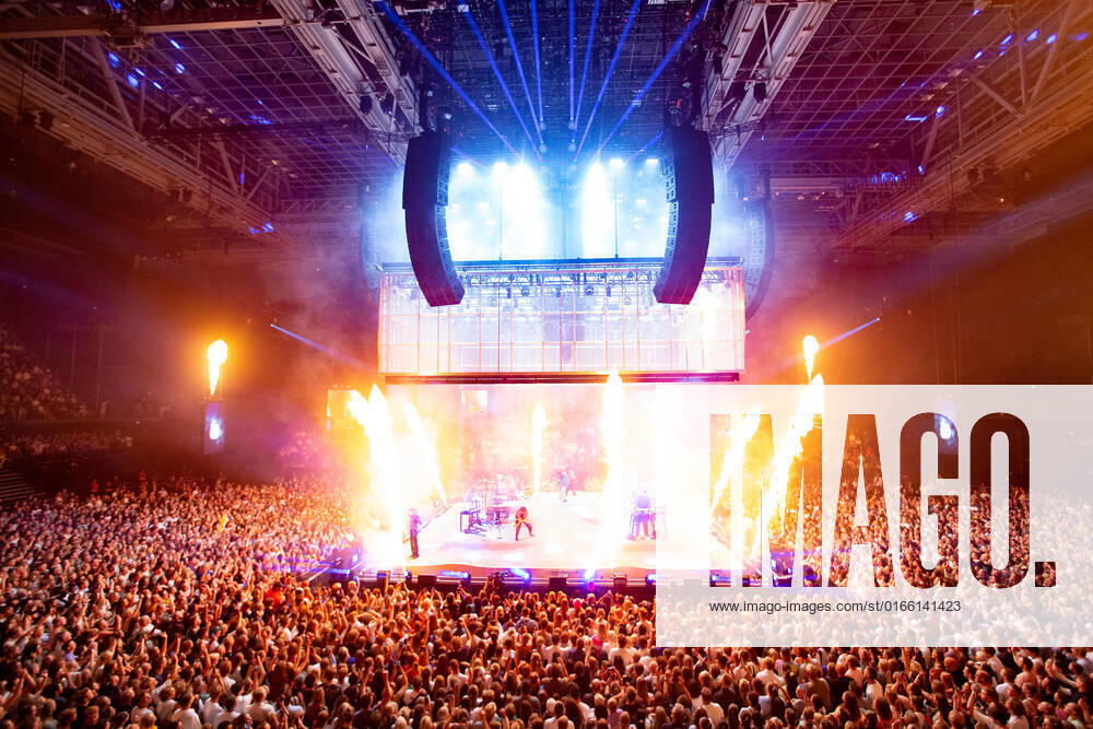Karpe Oslo, Norway. 18th, August 2022. The Norwegian rap duo Karpe performs a live concert at Oslo Spektrum in Oslo. The duo consists of the two rappers Magdi Omar Ytreeide Abdelmaguid and Chirag Rashmikant Patel. Photo credit: Gonzales Photo - Per-Otto Oppi). Oslo Norway