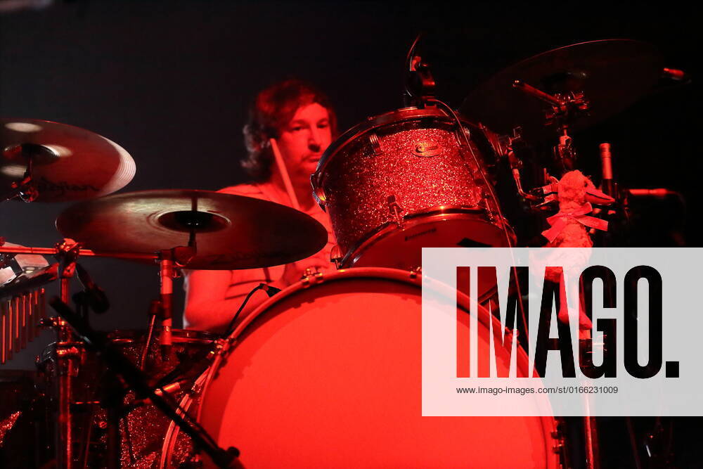 Arne Zank of the band Tocotronic at a concert in the Columbiahalle in Berlin, 20 August 2022 Tocotronic concert Berlin