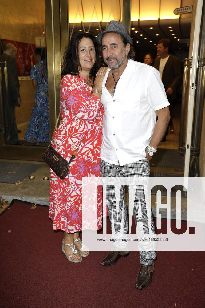 Dieter Landuris and his wife Natascha at the award ceremony of the Ernst Lubitsch Award on 23 08 2022 in Berlin Ernst Lubitsch Award ceremony 2022 in Berlin