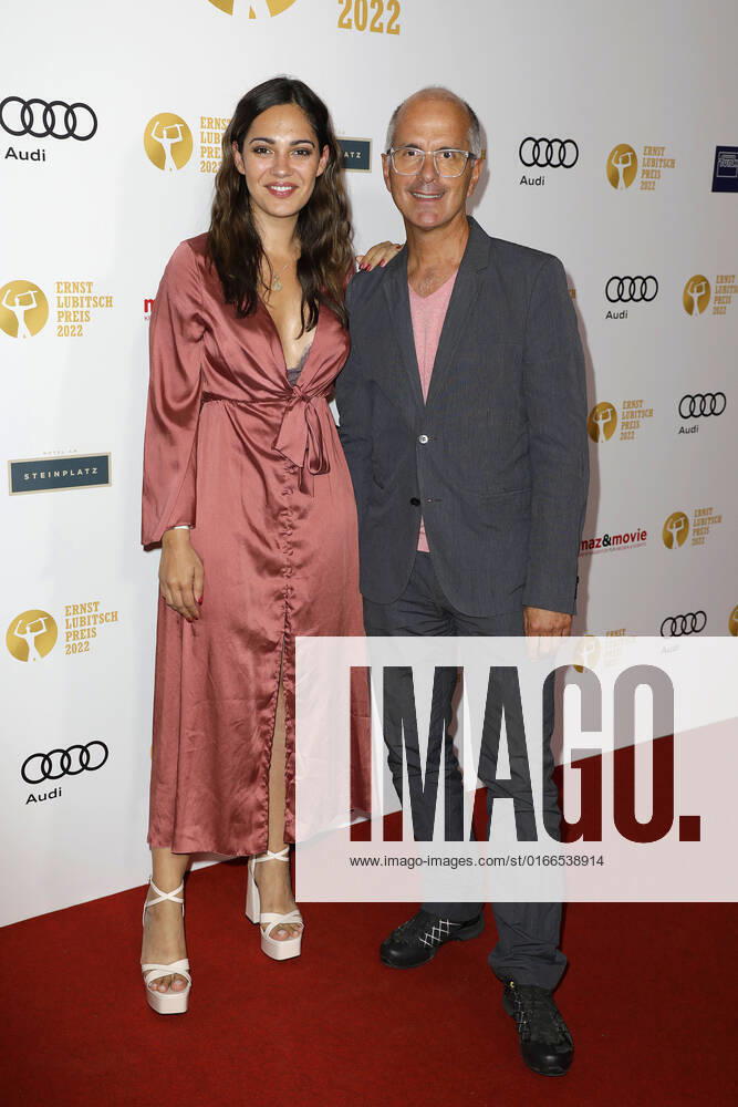Nilam Farooq and Christoph Maria Herbst, the two award winners at the Ernst Lubitsch Award ceremony on 23 08 2022 in Berlin Ernst Lubitsch Award ceremony 2022 in Berlin