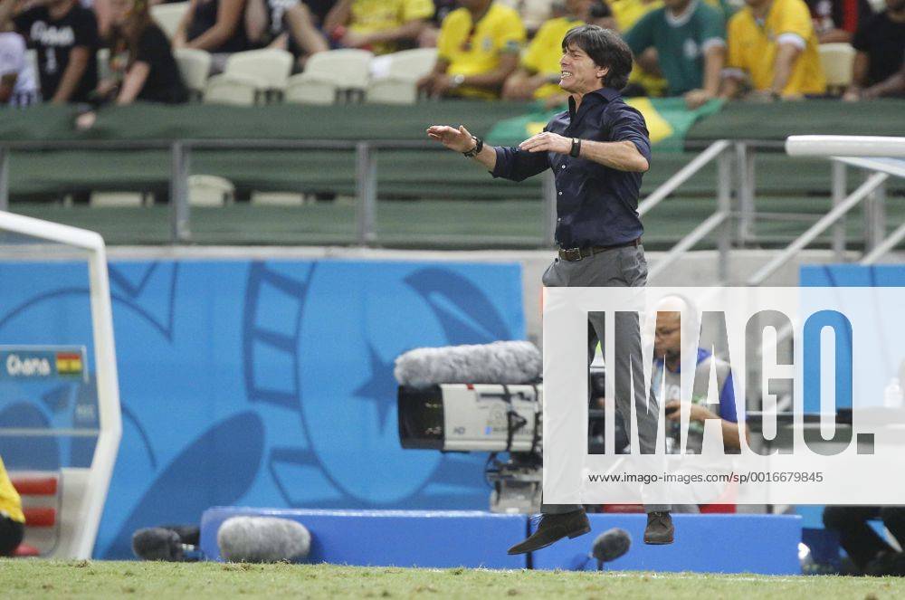 DFB Bundestrainer Joachim LÖW, LÖW,Emotionen, Gefühle, Reaktion, Wut, wütend, schrei, Wutausbruch, Aktion DEUTSCHLAND - GHANA FIFA Fussball WM Weltmeisterschaft am 21.06.2014 in FORTALEZA, BRASILIEN