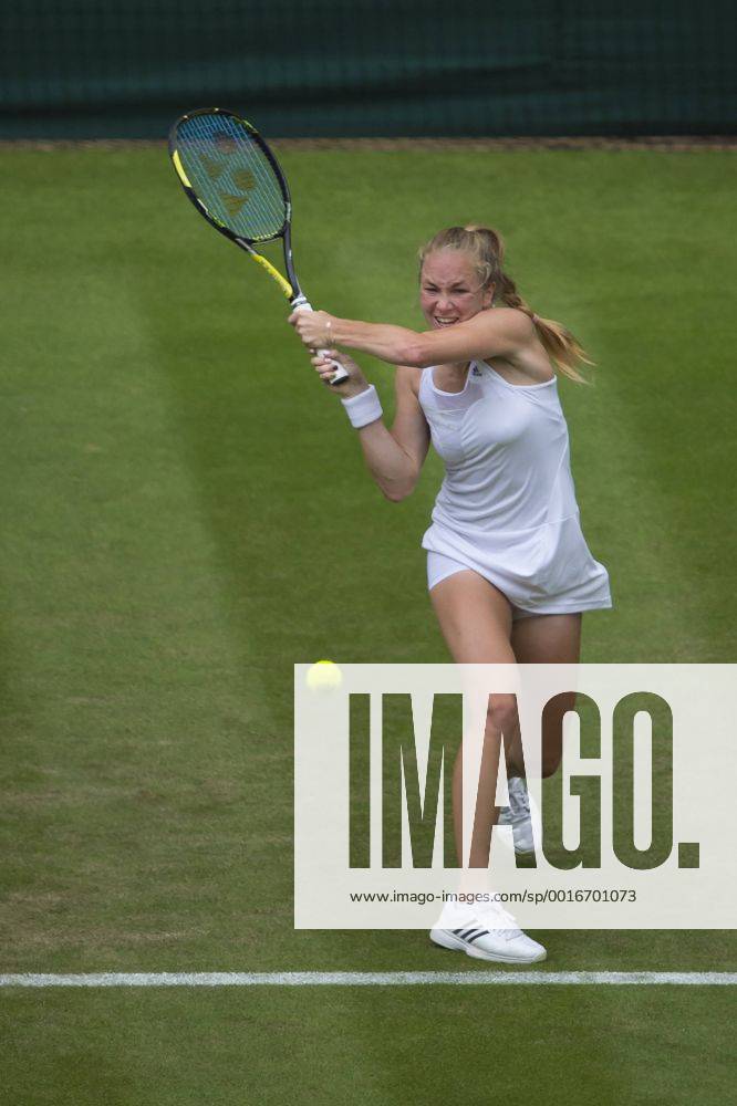 London, England. Wimbledon Tennis Championships Julia Glusko of Israe in round match at the Wimbledon Tennis Championships at The All England Lawn Tennis Club in London, United Kingdom. Waldronx ActionPlus11535883
