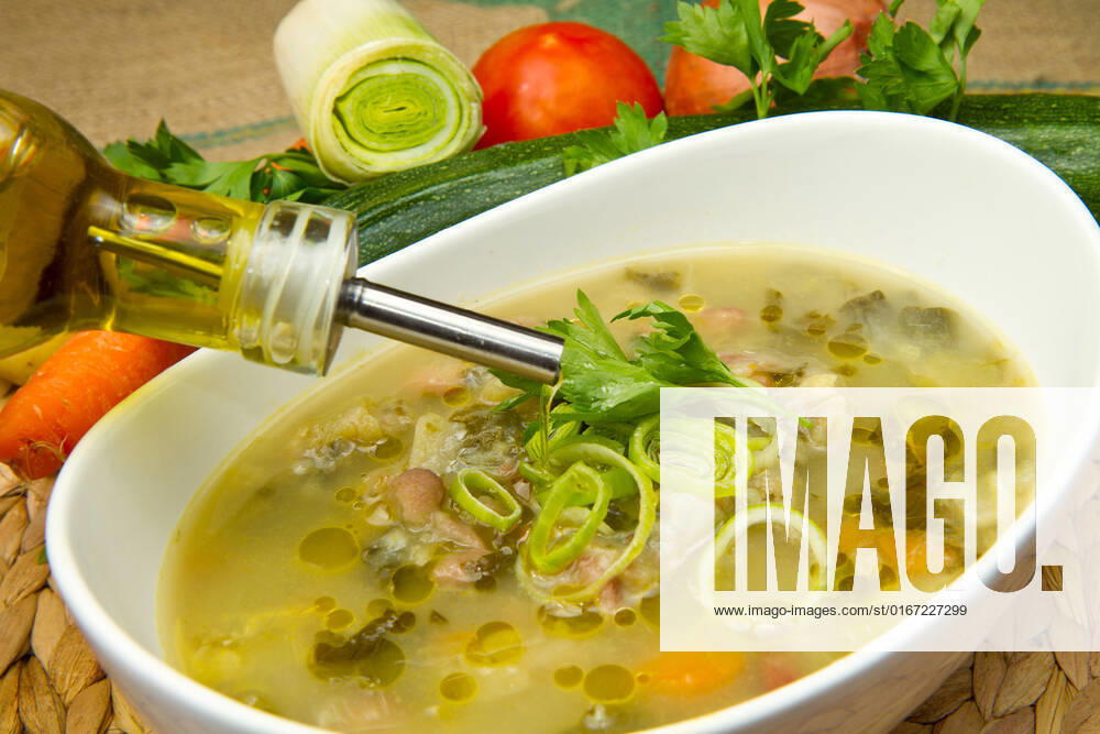 Bowl of minestrone with fresh vegetables , 2221449.jpg, appetizer, basil, beans, bell, bowl, breast, broth, cabbage, carrots, celery, cheese, close-up, cooked, dinner, food, garlic, gourmet, green, ham, healthy, herb, homemade, ingredient, italian, legume, lunch, marjoram, meal, meat, minestrone, noodles, objects, organic, parmesan, parsley, pasta, pepper, plate, prepared, sandwich, seasoning, snack, soup, stew, tomatoes, turkey, vegetable, vegetarian,