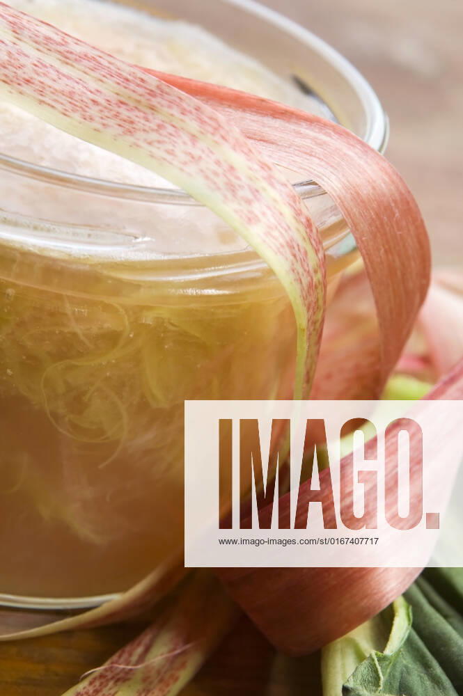 Rhubarb jam in glass jar , 3018145.jpg, bio, bowl, breakfast, closeup, color, colour, cooked, delicious, dessert, diet, dish, food, fresh, fruit, gourmet, healthy, lunch, material, meal, natural, nutrition, organic, plate, raw, red, rhubarb, ripe, snack, stewed, sweet, tray, wood, wooden, jar,