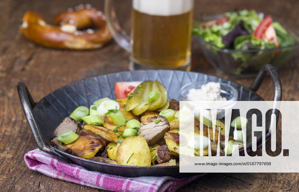 Baked potatoes,meal,tiroler gröstl,baked potatoe,meals jb1-nwd