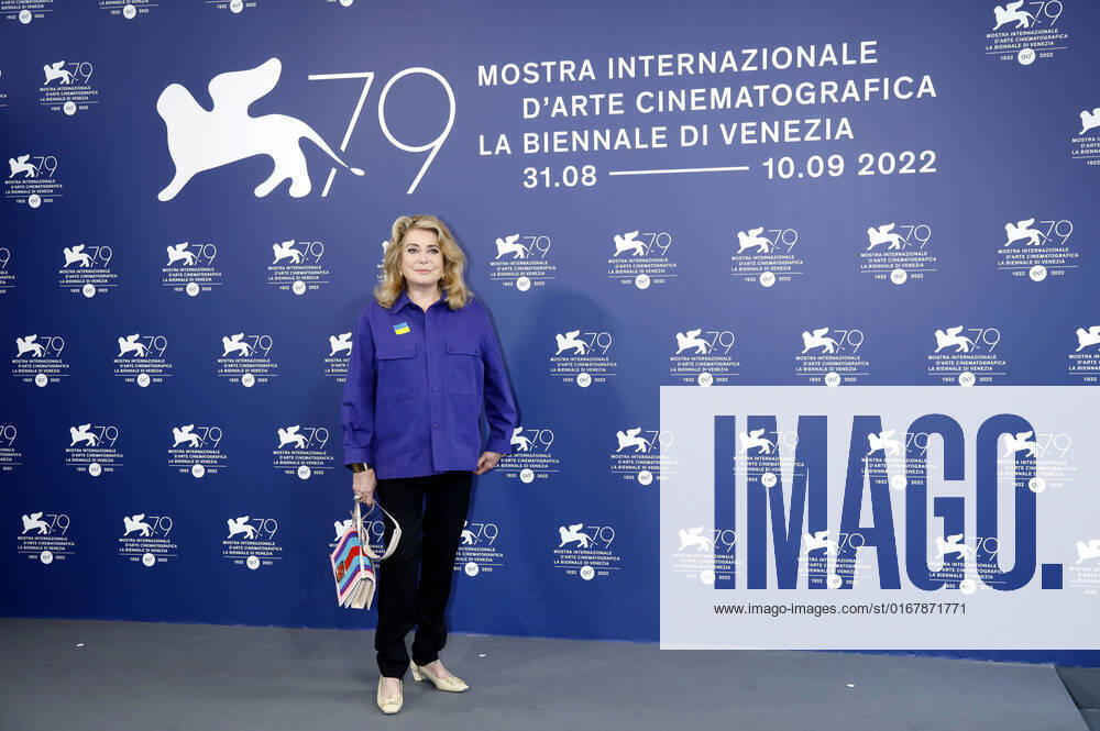 Catherine Deneuve at the photocall on the occasion of the award of the Golden Lion for Lifetime Achievement at the Biennale di Venezia 2022 79 Venice International Film Festival at Palazzo del Casino Venice, 31 08 2022. Foto:xD.xBedrosianx xFuturexImage