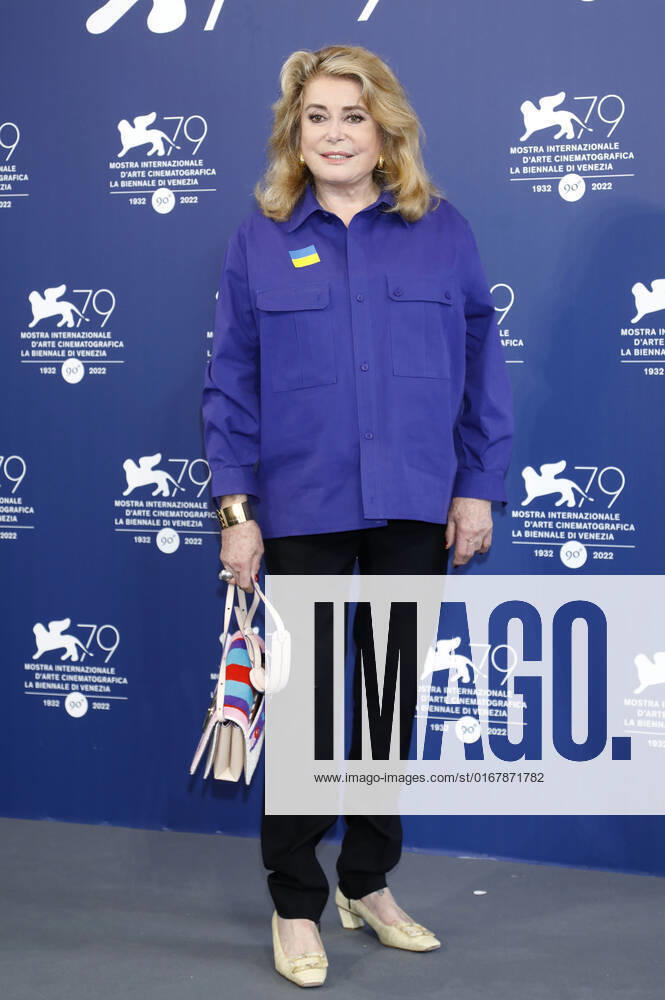 Catherine Deneuve at the photocall on the occasion of the award of the Golden Lion for Lifetime Achievement at the Biennale di Venezia 2022 79 Venice International Film Festival at Palazzo del Casino Venice, 31 08 2022. Foto:xD.xBedrosianx xFuturexImage