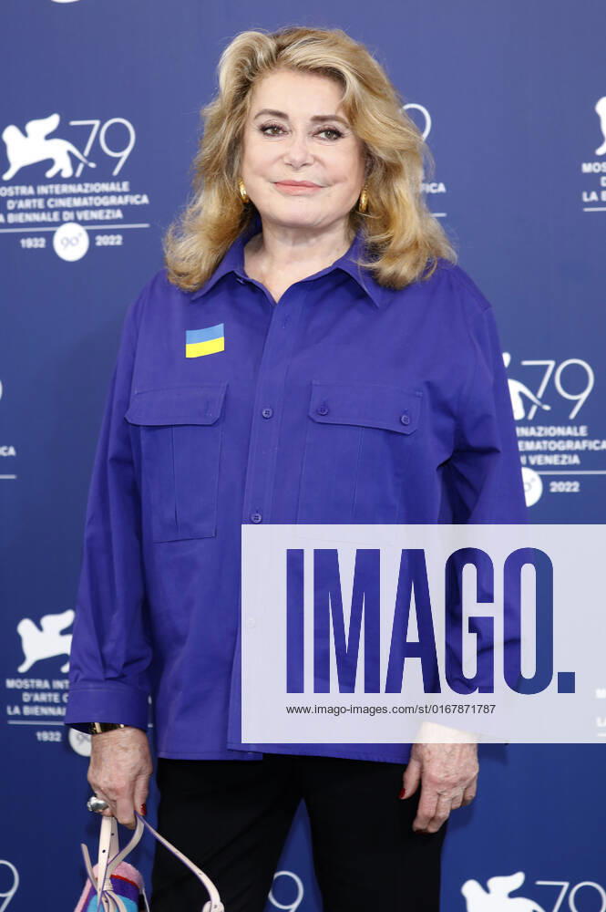 Catherine Deneuve at the photocall on the occasion of the award of the Golden Lion for Lifetime Achievement at the Biennale di Venezia 2022 79 Venice International Film Festival at Palazzo del Casino Venice, 31 08 2022. Foto:xD.xBedrosianx xFuturexImage