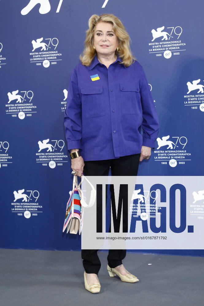 Catherine Deneuve at the photocall on the occasion of the award of the Golden Lion for Lifetime Achievement at the Biennale di Venezia 2022 79 Venice International Film Festival at Palazzo del Casino Venice, 31 08 2022. Foto:xD.xBedrosianx xFuturexImage