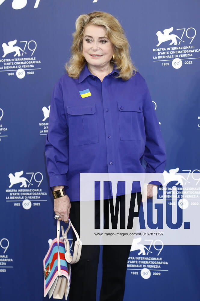 Catherine Deneuve at the photocall on the occasion of the award of the Golden Lion for Lifetime Achievement at the Biennale di Venezia 2022 79 Venice International Film Festival at Palazzo del Casino Venice, 31 08 2022. Foto:xD.xBedrosianx xFuturexImage
