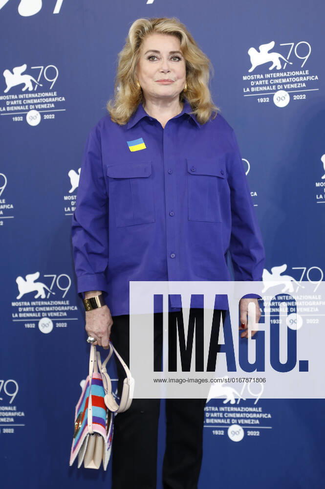 Catherine Deneuve at the photocall on the occasion of the award of the Golden Lion for Lifetime Achievement at the Biennale di Venezia 2022 79 Venice International Film Festival at Palazzo del Casino Venice, 31 08 2022. Foto:xD.xBedrosianx xFuturexImage