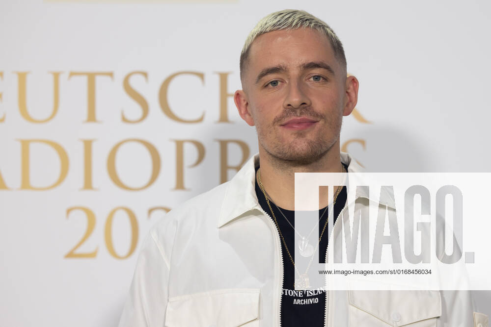 Dermot KENNEDY at the award ceremony German Radio Award on 8 09 2022 in Hamburg Brunsb?ttel River Loft Hotel Schleswig Holstein Germany DJR56386