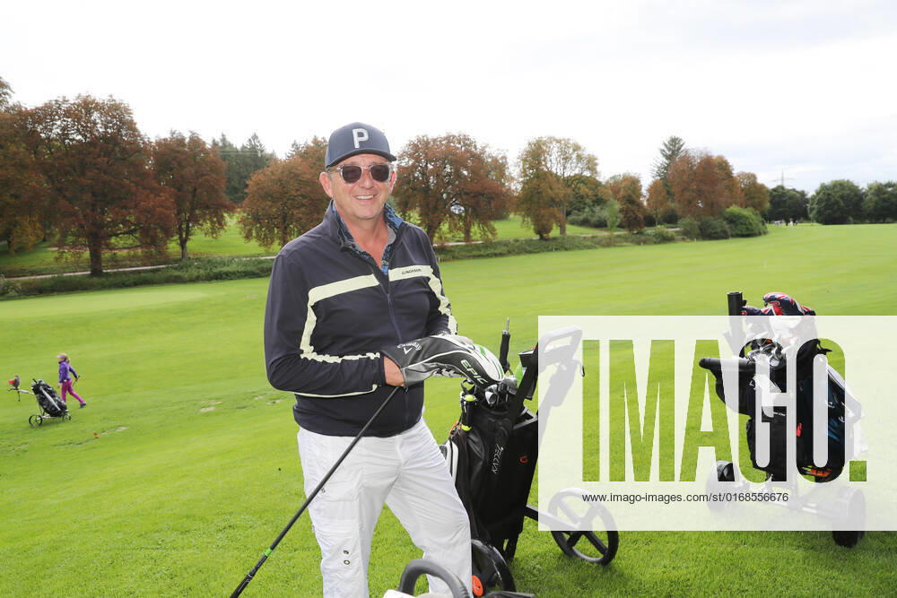 28 Tabaluga Golf Cup Hans Sigl with Golf Bag, Tutzing Bavaria Germany Golf Course Tutzing