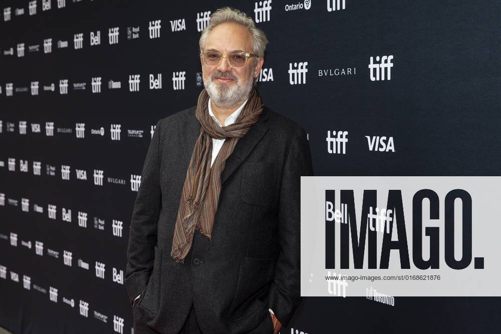 Toronto, ON, CAN: Sam Mendes arrives on the red carpet for Empire of Light at the Toronto International Film Festival in Toronto on Monday September 12, 2022. Toronto CAN - ZUMAc35_ 20220912_zaf_c35_079