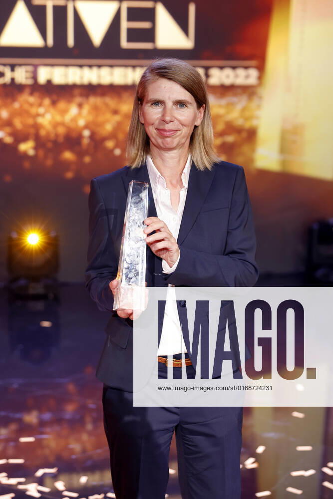 Set designer Petra Albert, winner in the category Best Set Fiction, at the German Television Award ceremony at Die Nacht der Kreativen Der Deutsche Fernsehpreis 2022 Cologne, 13 09 2022 NRW Germany