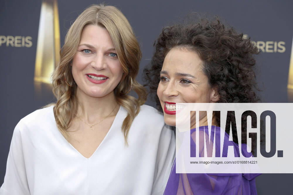 Barbara Ott and Arabella Bartsch at the German Television Award 2022 The Night of the Creatives at Studio Ehrenfeld Cologne, 13 09 2022 Foto:xR.xSchmiegeltx xFuturexImage