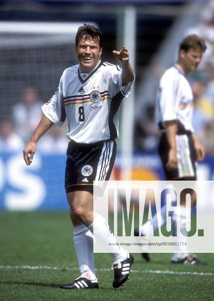 MATTHAEUS Lothar Team Deutschland FIFA Fussball Weltmeisterschaften 1998 in Frankreich Achtelfinale Mexiko-Deutschland Spiel MEXIKO-DEUTSCHLAND in Montpellier Fussball am 29 Juni 1998