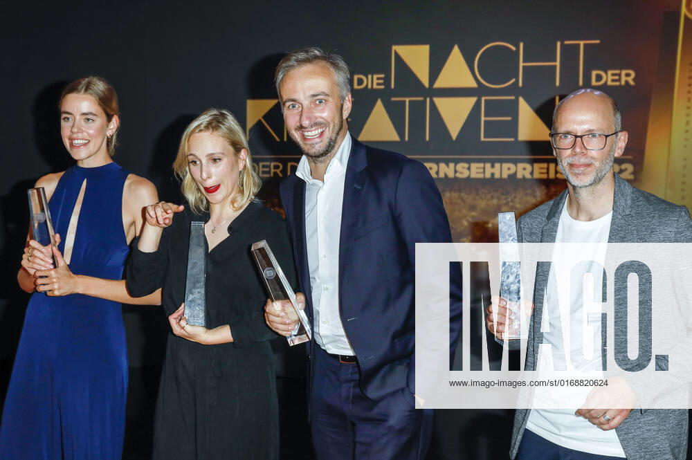 Nora Nagel, Hanna Herbst, Jan Böhmermann and Markus Hennig at the German Television Award 2022 The Night of the Creatives at Studio Ehrenfeld Cologne, 13 09 2022 Foto:xR.xSchmiegeltx xFuturexImage