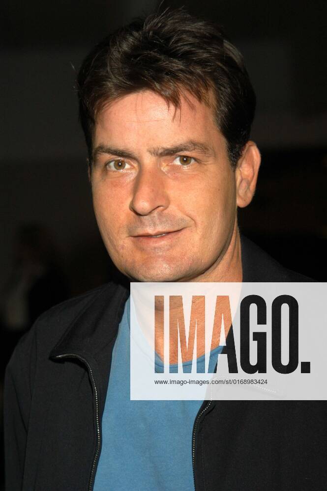 Charlie Sheen at The 2003 TCA Summer Press Tour CBS Party, Hollywood and Highland, Hollywood, Calif., 07-20-03 , 10862986.jpg, famous, entertainment, person, talent, fame, popular, star, celebrity, event, people,