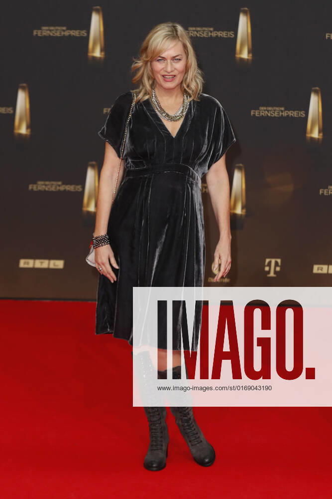 The German Television Award 2021 Gesine Cukrowski on the red carpet at the award ceremony The German Television Award The TV Highlights of the Year on September 14 at MMC Studios Cologne