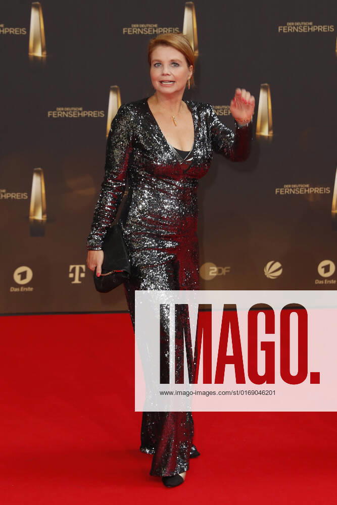 The German Television Award 2021 Annette Frier on the red carpet at the award ceremony The German Television Award The TV Highlights of the Year on September 14 at MMC Studios Cologne