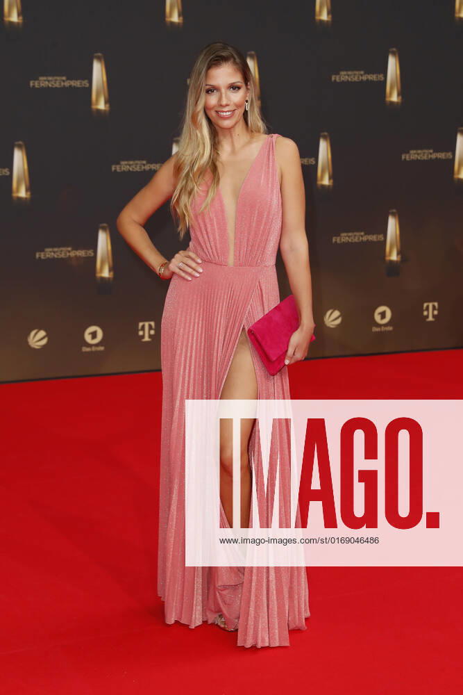 The German Television Award 2021 Isabel Vollmer on the red carpet at the award ceremony The German Television Award The TV Highlights of the Year on September 14 at MMC Studios Cologne