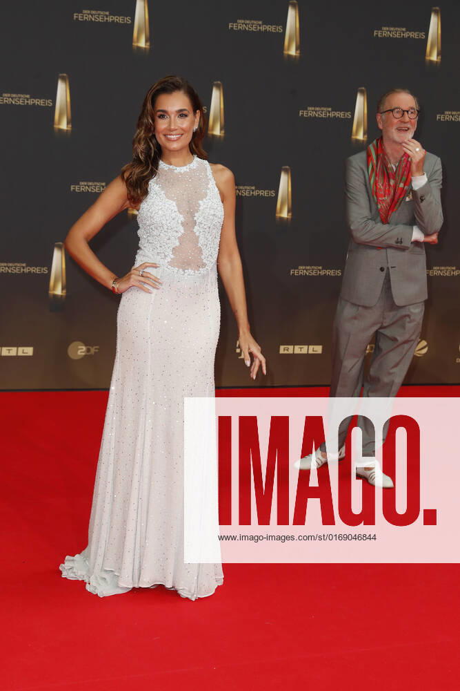 The German Television Award 2021 Jana Ina Zarrella on the red carpet at the award ceremony The German Television Award The TV highlights of the year on September 14 at MMC Studios Cologne