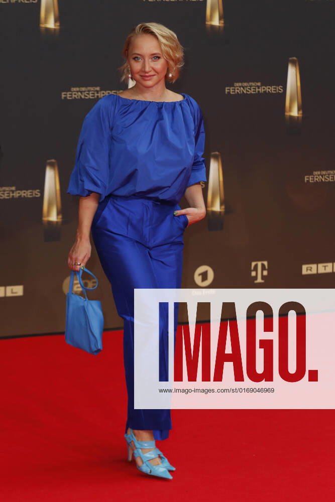 The German Television Award 2021 Anna Maria Mühe on the red carpet at the award ceremony The German Television Award The TV Highlights of the Year on September 14 at MMC Studios Cologne