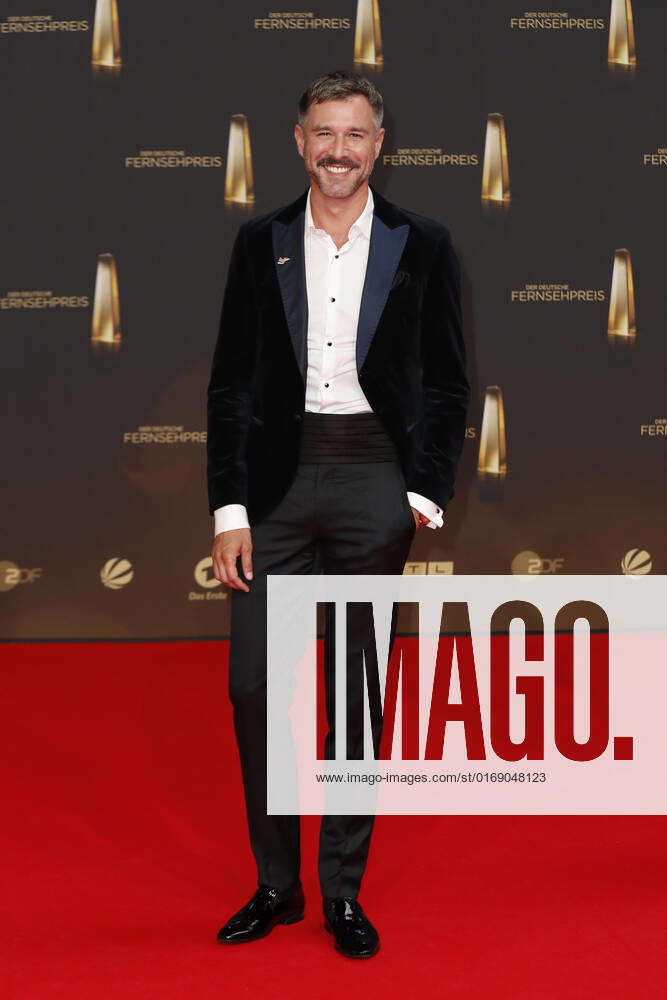 The German Television Award 2021 Jochen Schropp on the red carpet at the award ceremony The German Television Award The TV Highlights of the Year on September 14 at MMC Studios Cologne