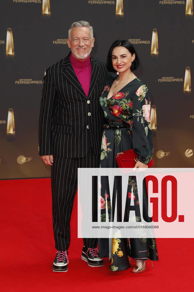 The German Television Award 2021 Otto Steiner, Mimi Fiedler on the red carpet at the award ceremony The German Television Award The TV highlights of the year on September 14 at MMC Studios Cologne