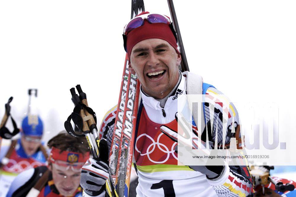 GREIS Michael Olympiasieger BIATHLON_MASSENSTART Olympische Winterspiele 2006 in Turin Biathlon Maenner Massenstart Zieljubel