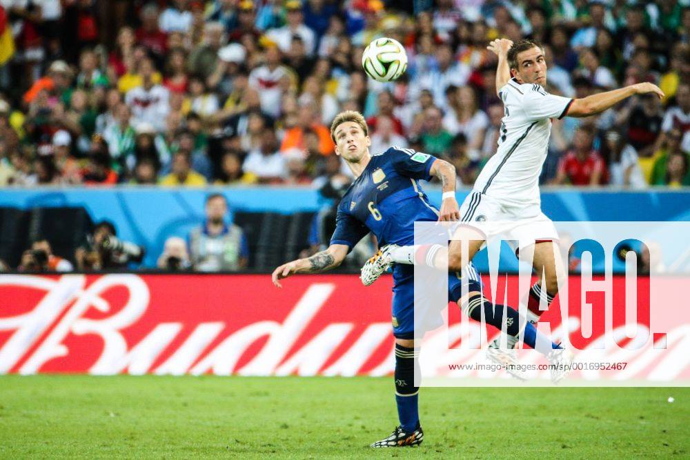 Rio de Janeiro - FIFA Fussball WM 2014, Deutschland vs. Argentinien: Lucas Biglia, Philipp Lahm x(4095)xCarlosxEzequielxVannonix (25552) Alemanha x Argentina