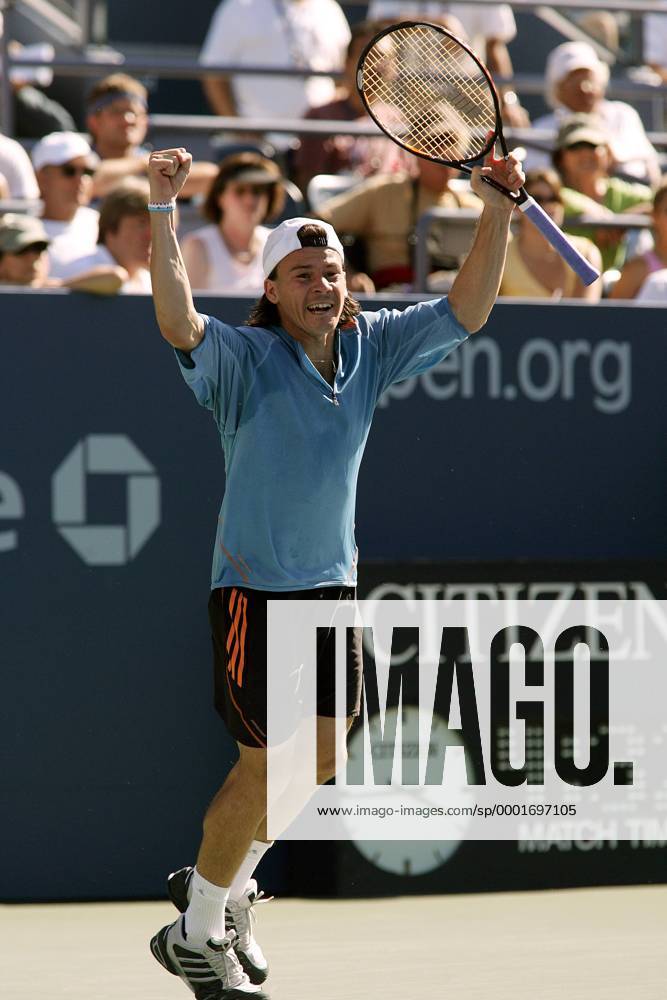 Guillermo Coria (Argentinien) - Schlußjubel Tennis Herren US Open 2005, Grand Slam, ATP Tour Einzelbild Flushing Meadow, Meadows New York Freude,