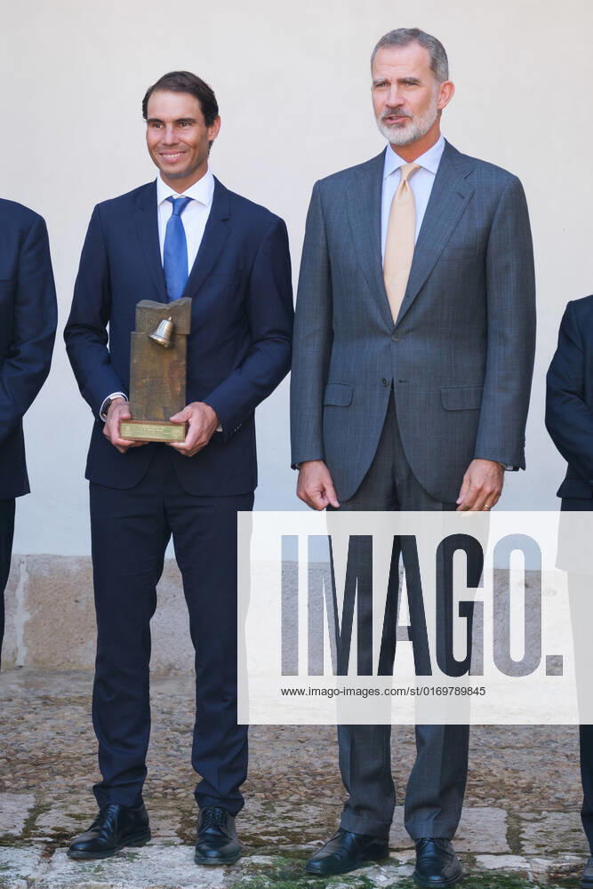 The King Presents The V Edition Of The camino Real Award To Rafa Nadal King Felipe VI presents the Camino Real Award to tennis player Rafael Nadal , during its fifth edition, at the auditorium of the University of Alcala, on 20 September, 2022 in Alcala de Henares, Madrid, Spain Madrid Spain