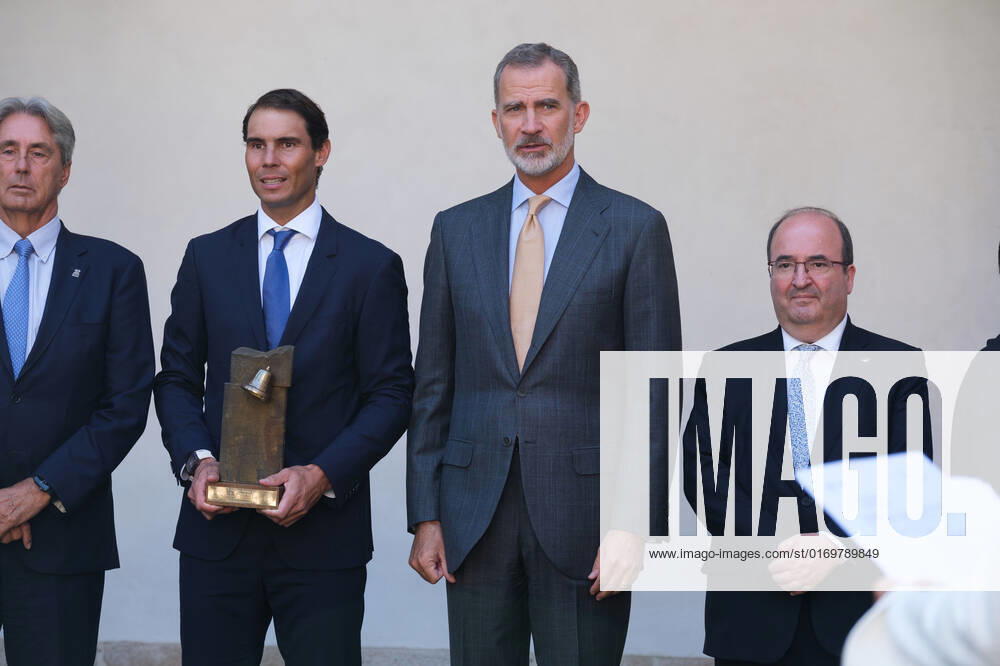 The King Presents The V Edition Of The camino Real Award To Rafa Nadal King Felipe VI presents the Camino Real Award to tennis player Rafael Nadal , during its fifth edition, at the auditorium of the University of Alcala, on 20 September, 2022 in Alcala de Henares, Madrid, Spain Madrid Spain