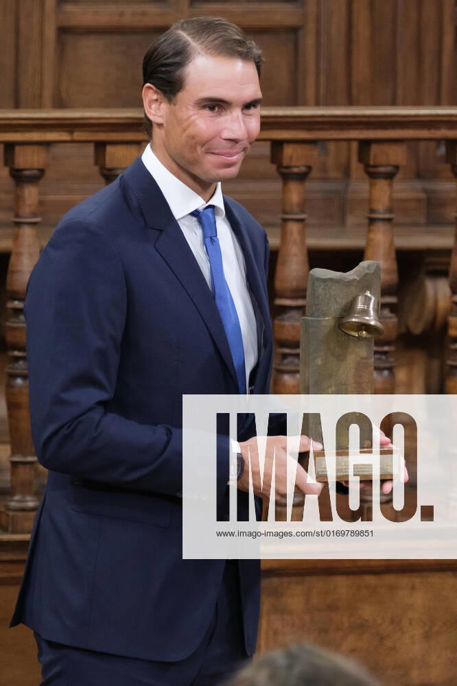 The King Presents The V Edition Of The camino Real Award To Rafa Nadal King Felipe VI presents the Camino Real Award to tennis player Rafael Nadal , during its fifth edition, at the auditorium of the University of Alcala, on 20 September, 2022 in Alcala de Henares, Madrid, Spain Madrid Spain