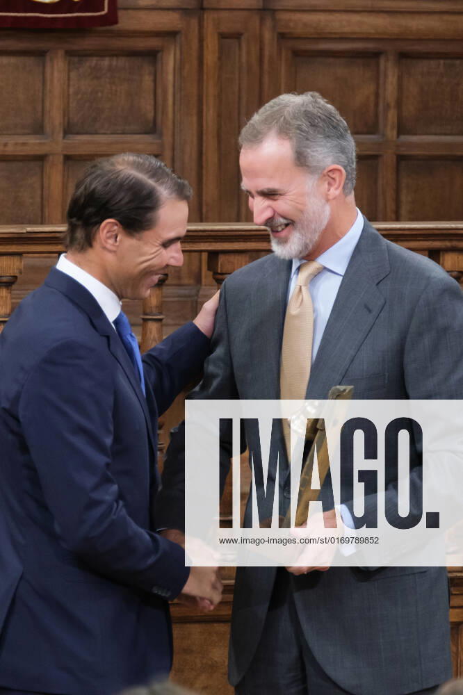 The King Presents The V Edition Of The camino Real Award To Rafa Nadal King Felipe VI presents the Camino Real Award to tennis player Rafael Nadal , during its fifth edition, at the auditorium of the University of Alcala, on 20 September, 2022 in Alcala de Henares, Madrid, Spain Madrid Spain